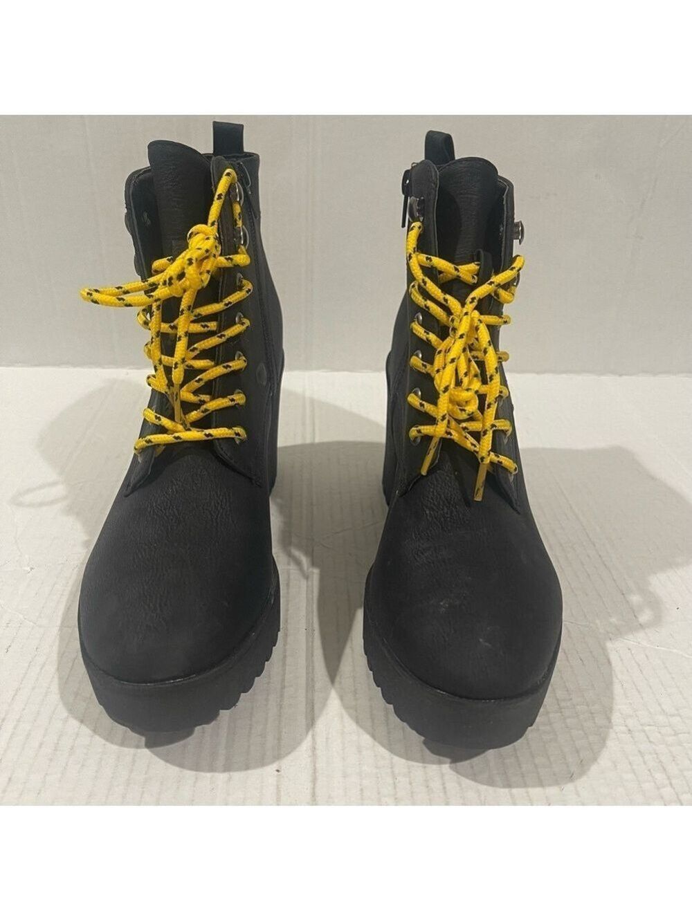 Women’s Seven7 Flatiron Black Vegan Leather Nubuck Combat Boots Size 10 US! - Picture 3 of 8
